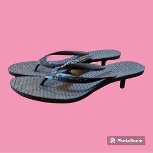 Y2k singerson Morrison heel flip flops
Size 10